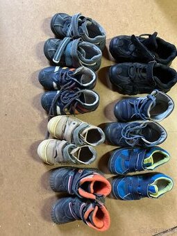 Boty různé velikosti a značky