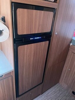 Absorpční lednice Thetford N3170