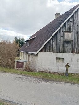 Chalupa po částečné rekonstrukci u Německa – klid, příroda,