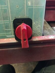 Prodám originální vypínač 602 148 850