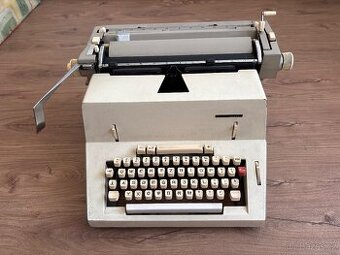 Psací stroj Consul