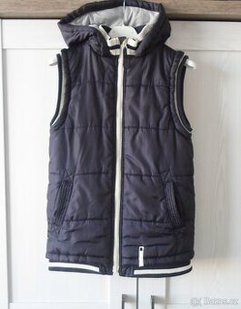 Modrá zateplená vesta vestička F&F - 146, 152