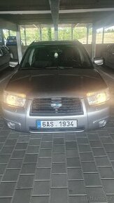 SUBARU Forester SG5 2.0 116kW automat