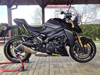 Suzuki GSX-S1000