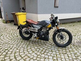 F.B Mondial HPS 125i
