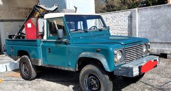 LAND ROVER 110