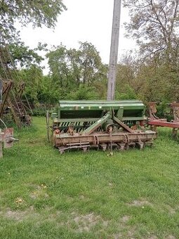 Secí kombinace Amazone - 1