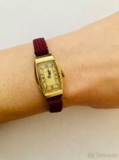 Zlaté 14k hranaté mechanické hodinky Omega - 1