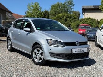 VW Polo 1.4i 16v 63kw 2x kola (servis-klima)