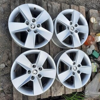 Ulias Alu kola R16 Škoda Octavia Yeti VW Touran Passat