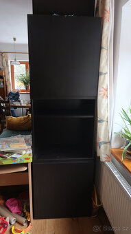 Skříňky Ikea policové