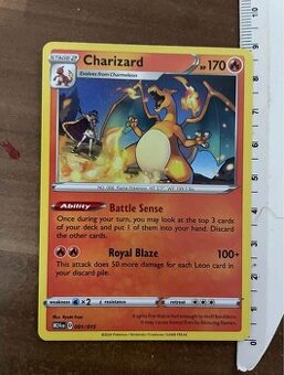 Pokémon karta Charizard