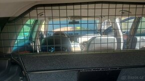 Passat b6 combi mriž do kufru - 1
