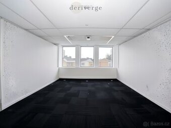 Pronájem kanceláří a skladových prostor, 15 m2 - 30 m2 - Zlí