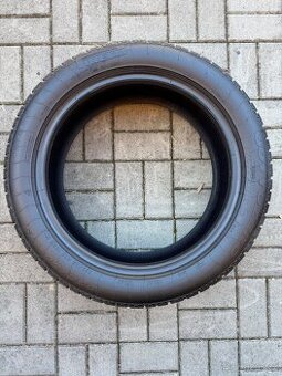 Zimní pneu Pirelli SOTTOZERO Serie II 235/50 R19