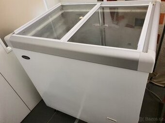 Carrier PROSKLENÝ 220 litrů gastro pultový mrazák