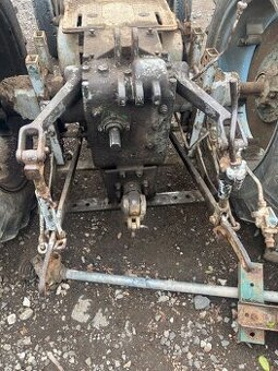 Prodám kompletní hydrauliku -tak jako na fotu-14000,-