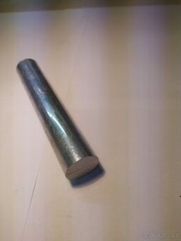 Hliník tyč pr. 30x195mm