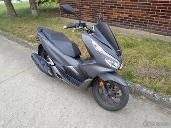 Honda PCX 125 s ABS