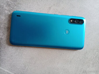 Motorola E7 power