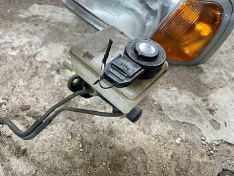 Hlavní brzdový válec Land Rover Freelander 1