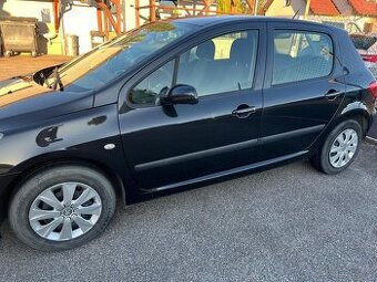 Prodám Peugeot 307 po faceliftu r. výroby 2006