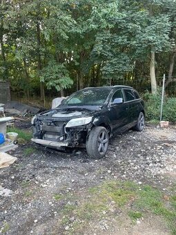 // Díly \\ Audi Q7 3.0tdi BUG