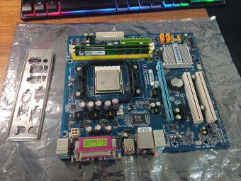 Set Deska+Procesor+Paměti