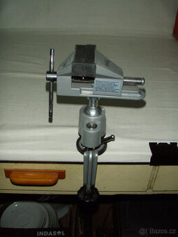 MALÝ MODELÁŘSKÝ SVĚRÁK