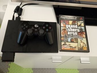 PlayStation 2 Slim + GTA San Andreas