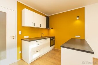 Pronájem nového bytu 1+kk v centru Pardubic