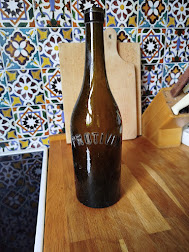 Stará pivní láhev Protivín - hnědá