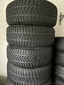 Zimní pneu pirelli 225/50 R17 98V
