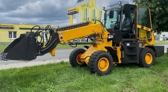nakladač s teleskopem, čelní nakladač, kloubový nakladač