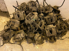 Mercedes W221 W211 W202 W203 W210 brzdové třemy