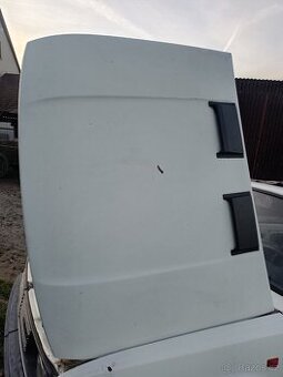 Škoda 105L 120L Rapid přední kapota