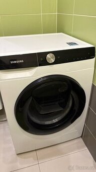 Parní pračka Samsung na 8Kg prádla