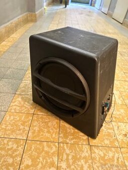 AXTON AXB20A výkonný aktivní subwoofer