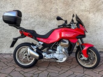 Moto Guzzi V100 Mandello 2024, najeto 6380km