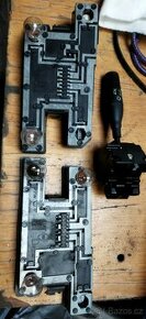 Prodám patice, levou páčku Renault Clio