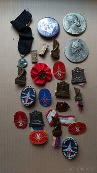 Prodám odznaky a čapku Sokol + další předměty