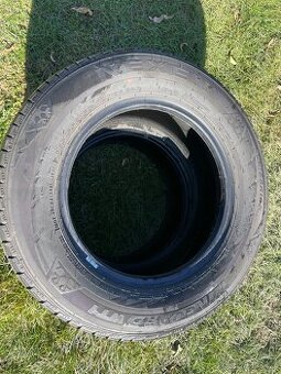 2ks zimní pneu 225/65 R16