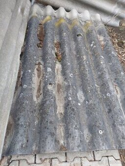 Desky z vlniteho eternitu za odvoz