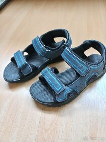 Chlapecké sandály vel.31