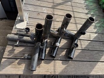 Rohové spojky pro lešenínové trubky pódia