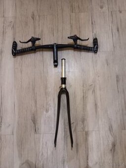 Vidlice, představec a řídítka