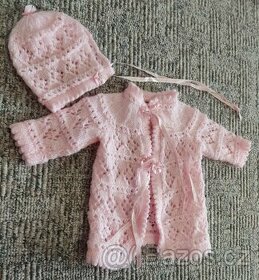 Růžová pletená souprava pro miminko - 1