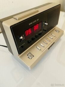 Radiobudík Grundig Sono Clock 810, rok 1982