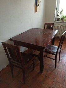 Rozkládací stůl a židle