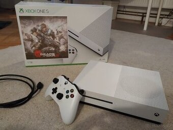 Xbox One S 1TB - super stav